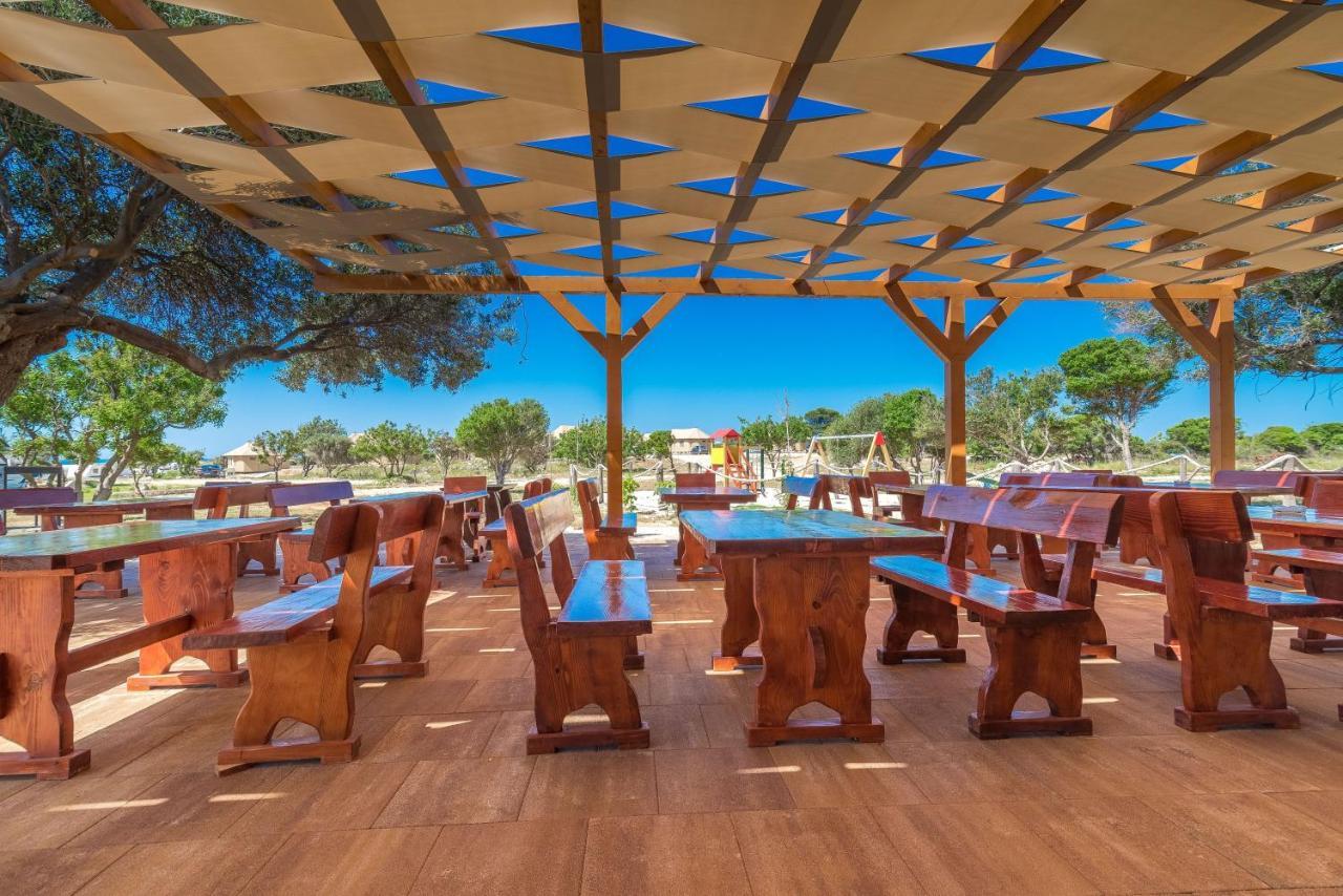 Glamping Tents Mediteran Kamp Phalaris Новалья Экстерьер фото