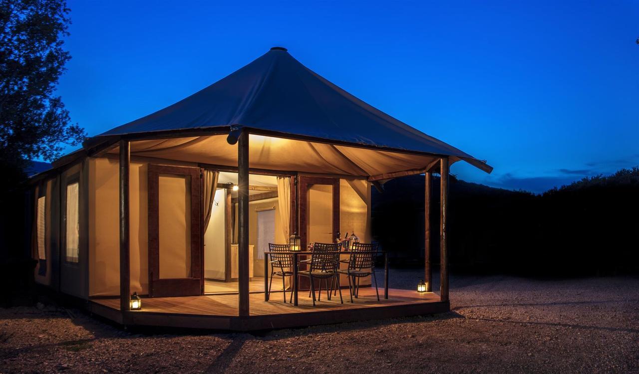 Glamping Tents Mediteran Kamp Phalaris Новалья Экстерьер фото